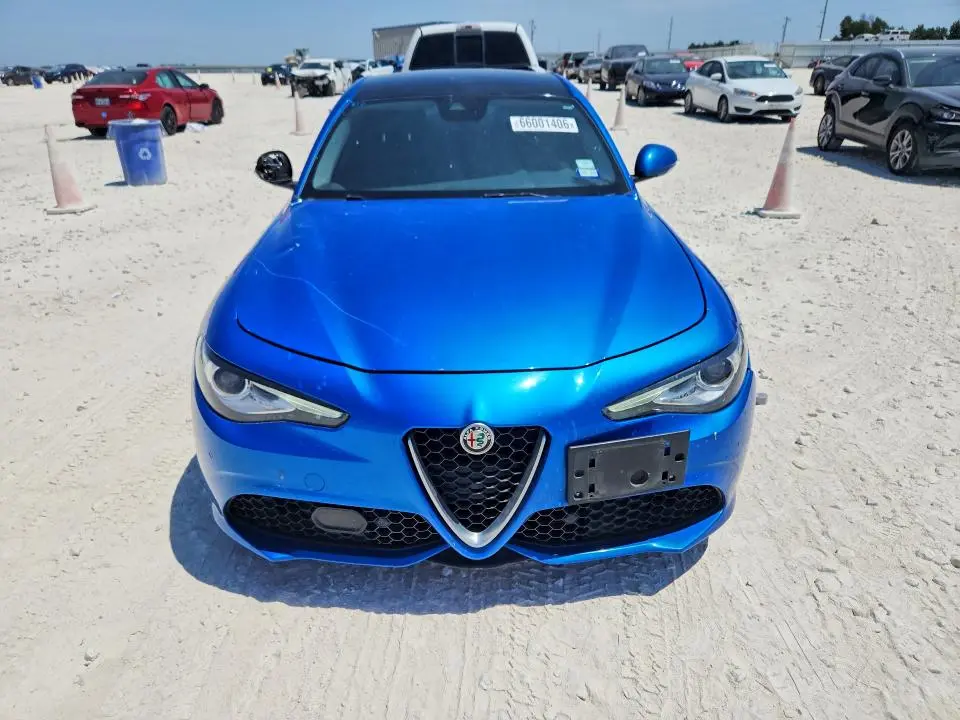 2019 ALFA ROMEO GIULIA TI  
