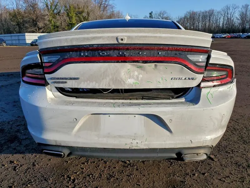 2016 DODGE CHARGER SXT  