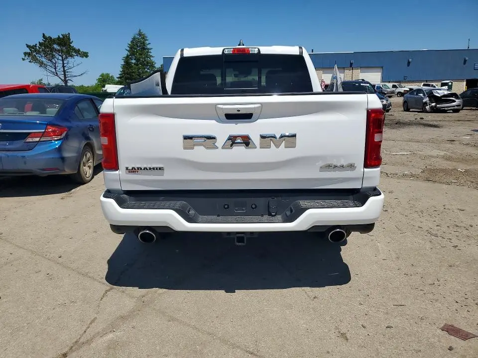 2025 RAM 1500 LARAMIE  