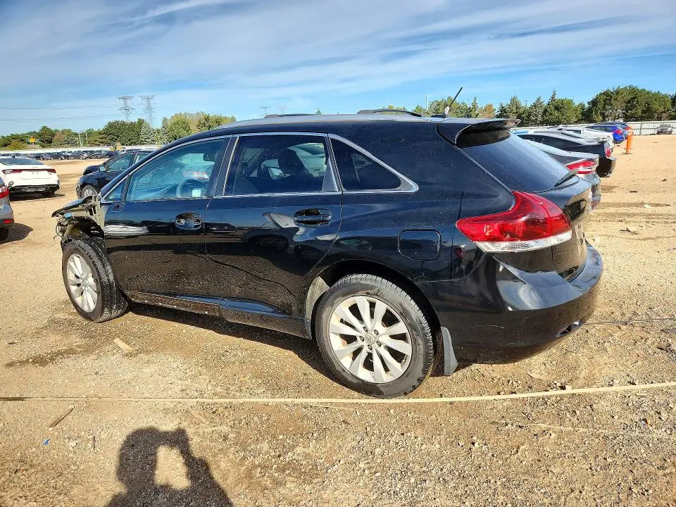 2013 TOYOTA VENZA LE  
