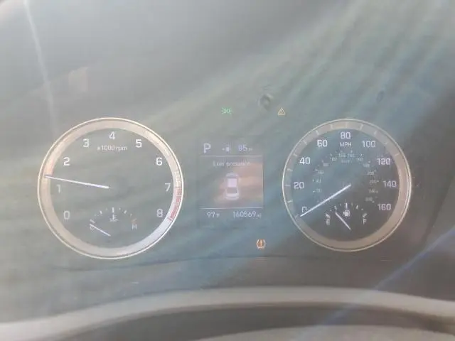 2018 HYUNDAI SONATA SE  