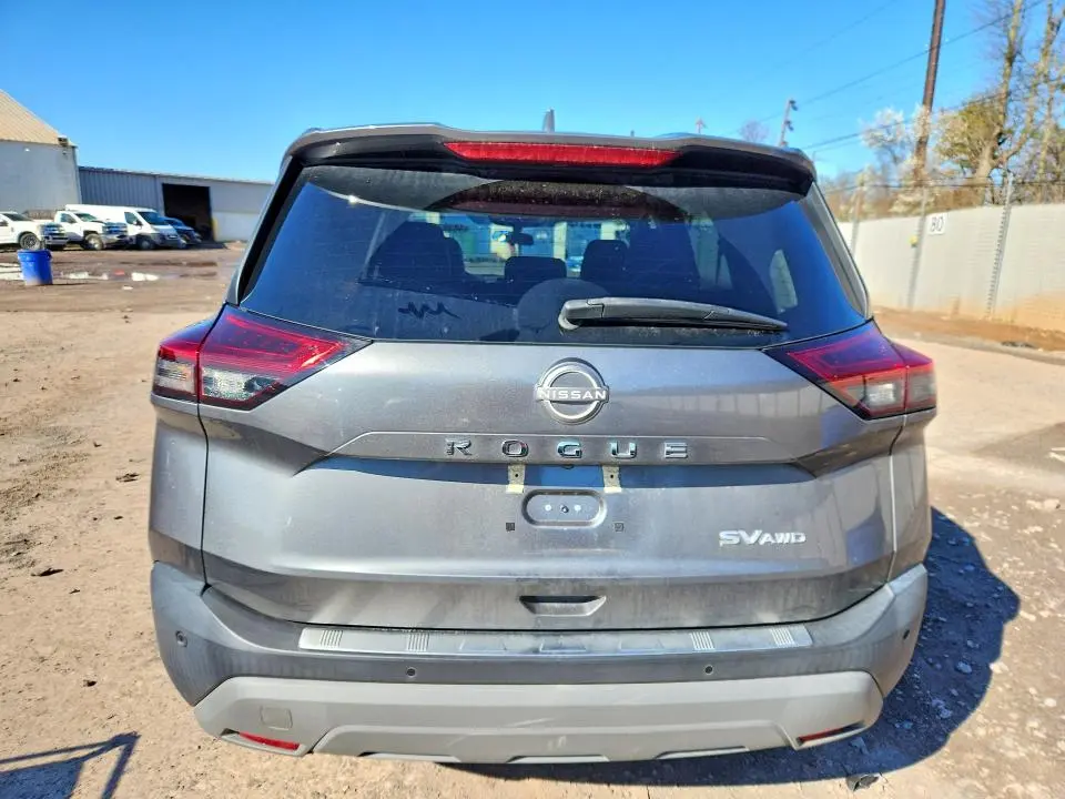 2022 NISSAN ROGUE SV  