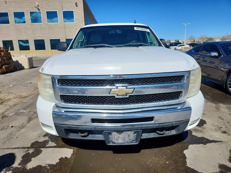 2011 CHEVROLET SILVERADO K1500 LT  