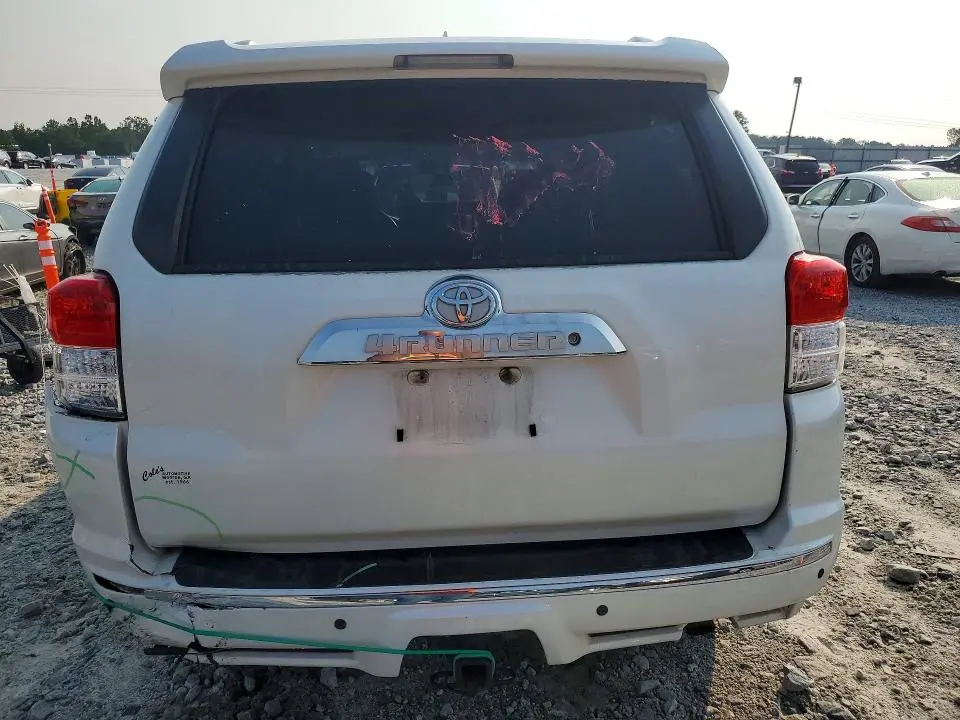 2012 TOYOTA 4RUNNER SR5  