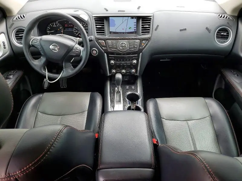 2019 NISSAN PATHFINDER SL  