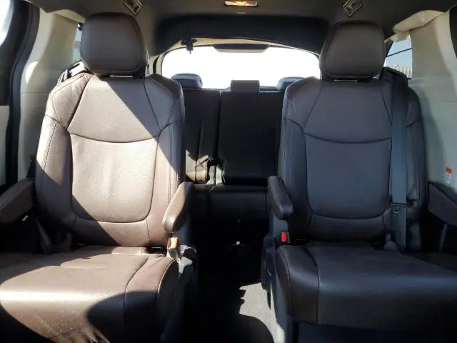 2023 TOYOTA SIENNA LIMITED  
