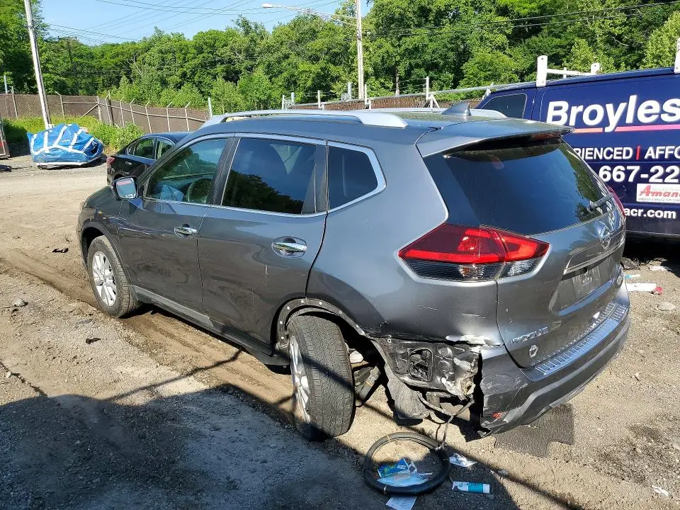 2018 NISSAN ROGUE SV  
