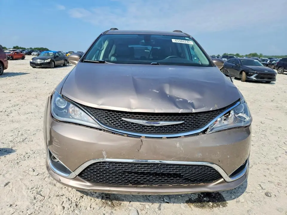 2017 CHRYSLER PACIFICA TOURING L  