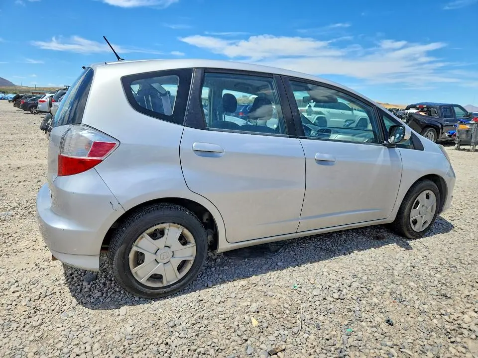 2012 HONDA FIT   
