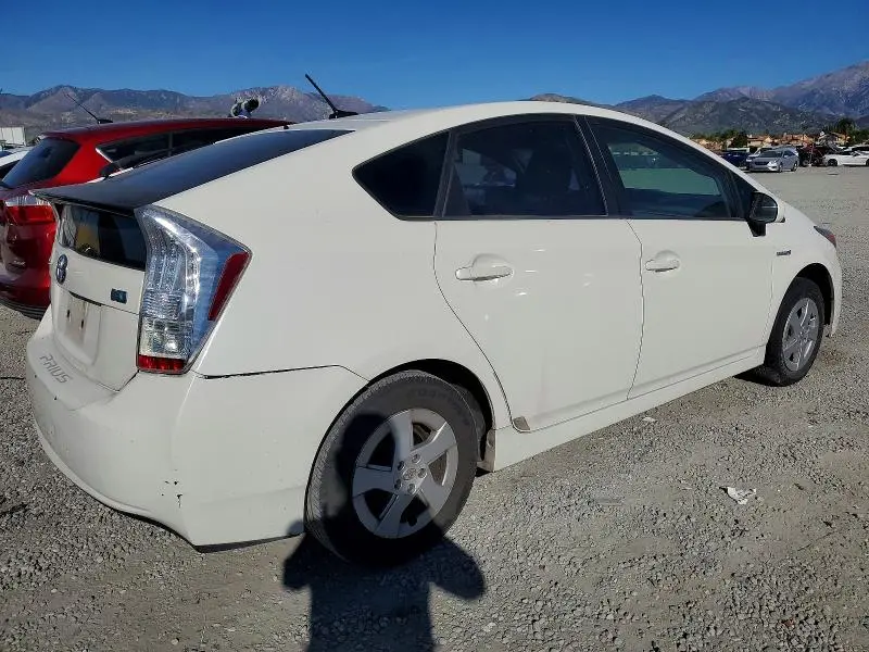 2010 TOYOTA PRIUS   