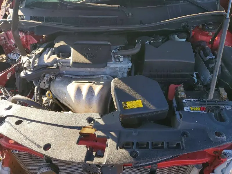 2014 TOYOTA CAMRY LE  