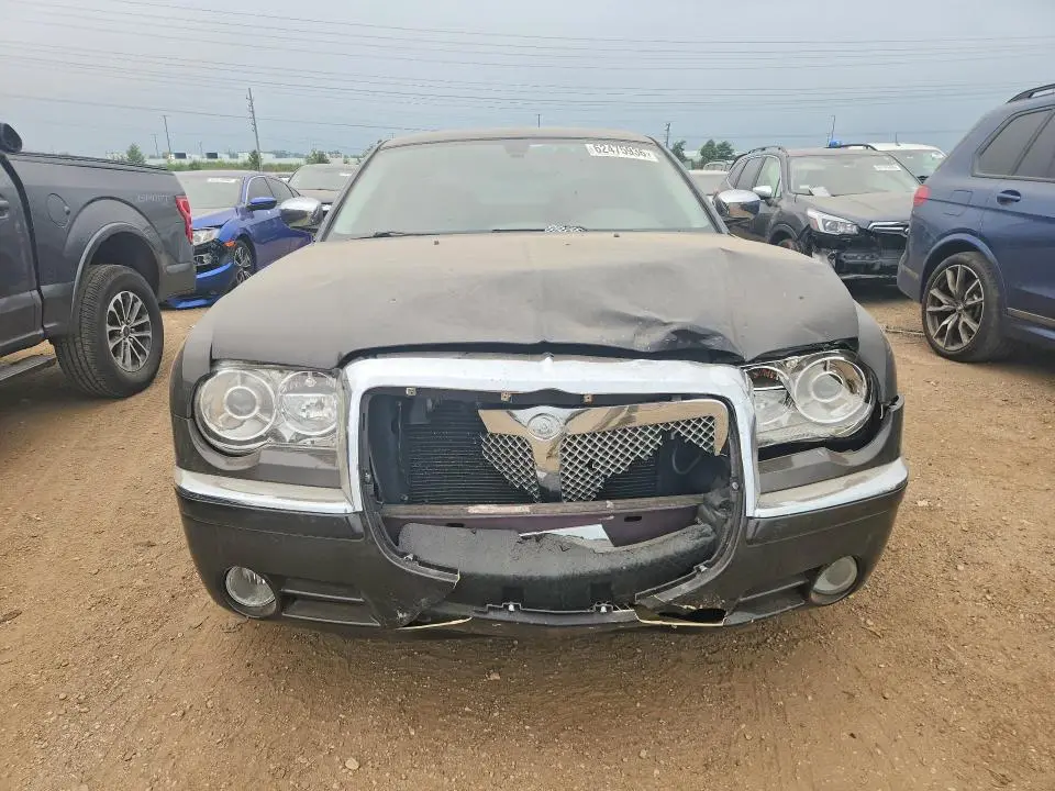 2010 CHRYSLER 300C   
