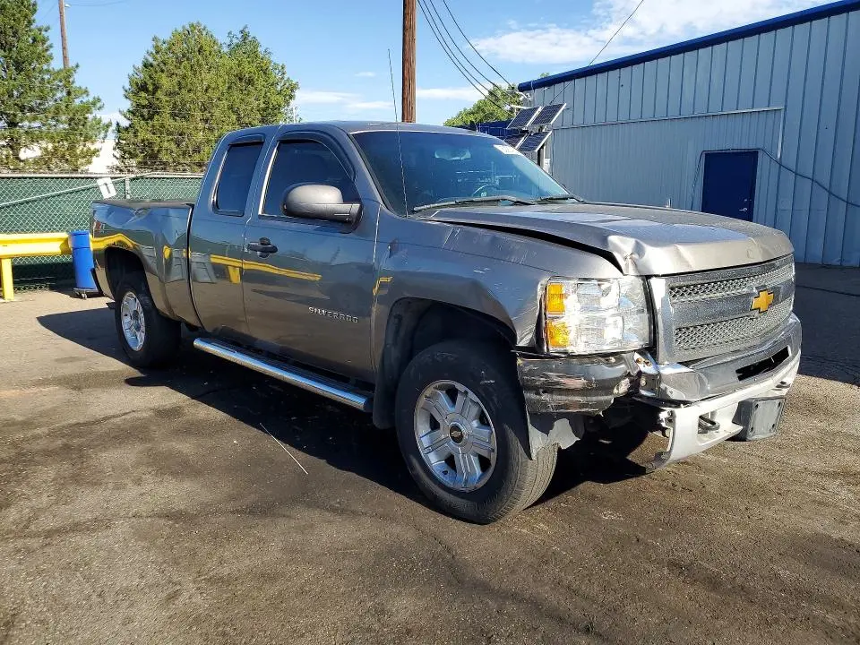 2013 CHEVROLET SILVERADO K1500 LT  