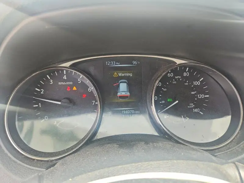 2015 NISSAN ROGUE S  