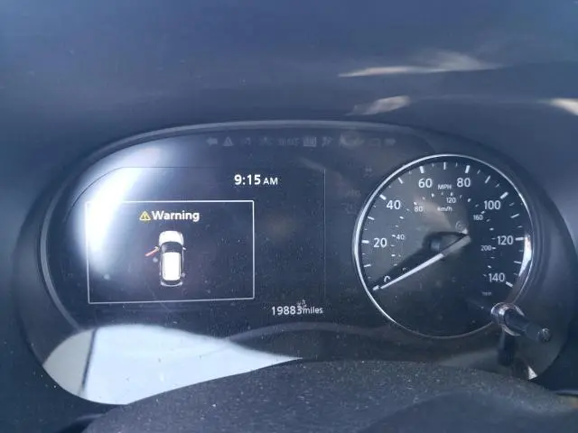 2024 NISSAN KICKS SV  