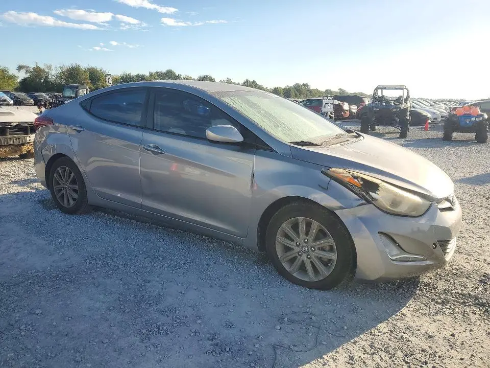 2014 HYUNDAI ELANTRA SE  