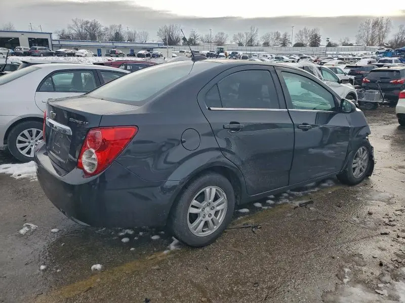 2015 CHEVROLET SONIC LT  