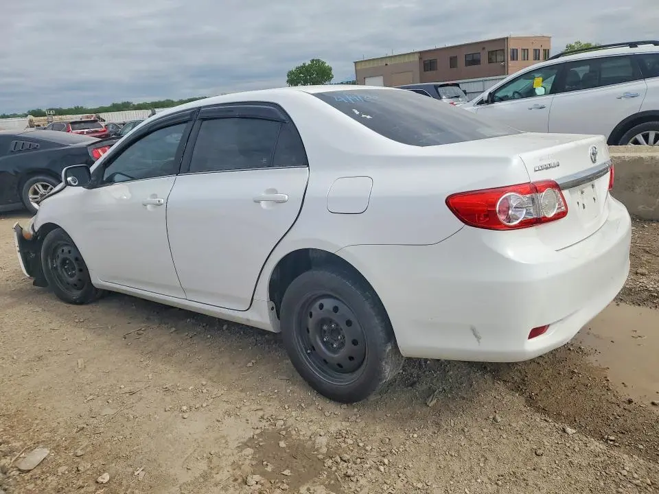 2013 TOYOTA COROLLA LE  