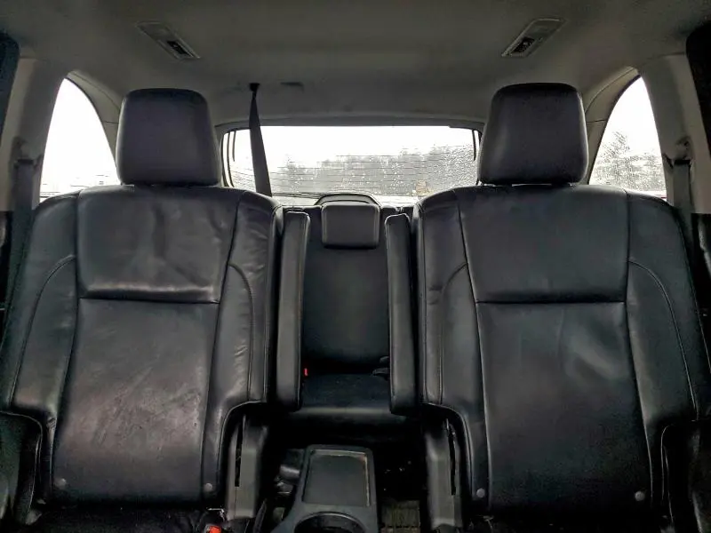 2014 TOYOTA HIGHLANDER XLE  