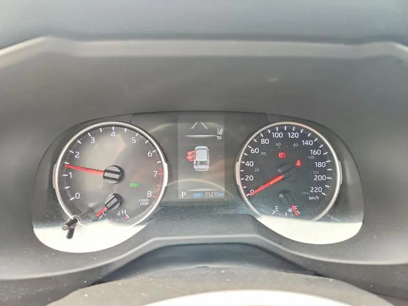 2022 TOYOTA RAV4 LE  