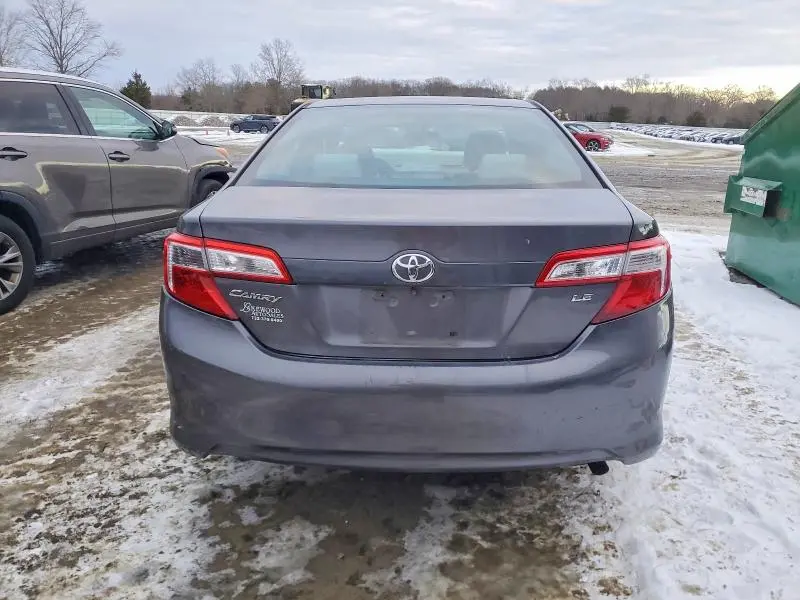 2014 TOYOTA CAMRY L  
