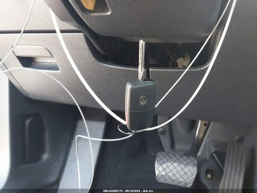 2012 VOLKSWAGEN TIGUAN SE