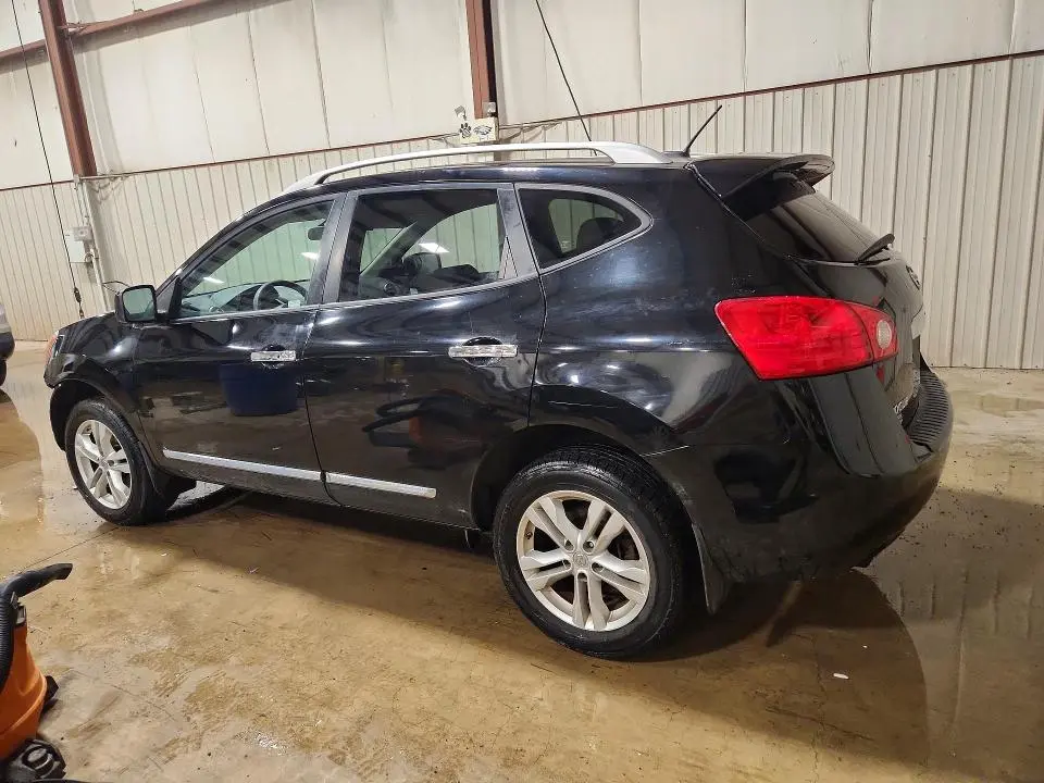 2012 NISSAN ROGUE S  