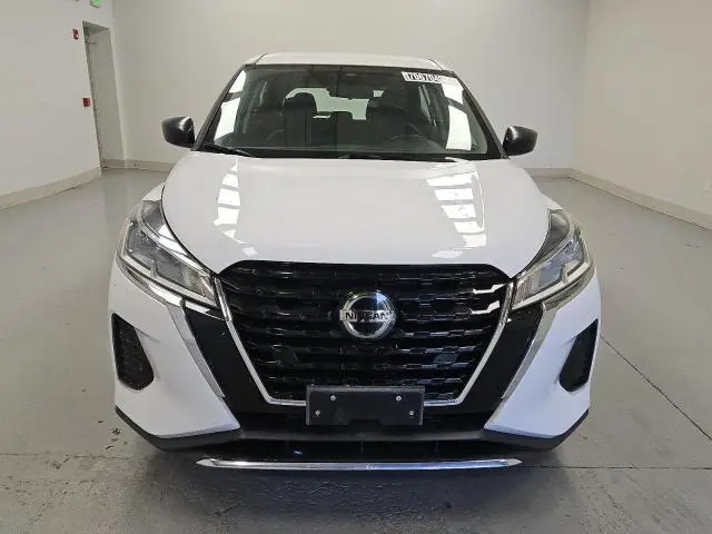 2021 NISSAN KICKS S