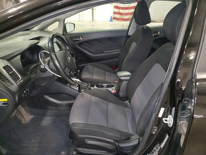 2017 KIA FORTE S  