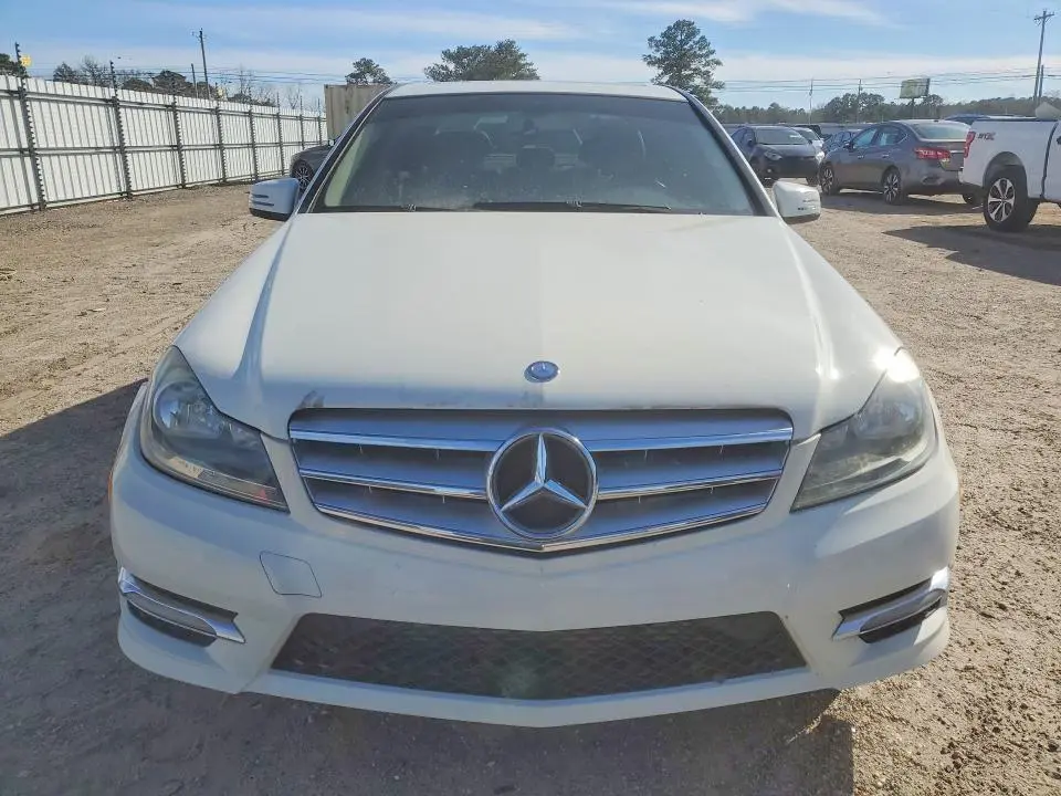 2012 MERCEDES-BENZ C 250  