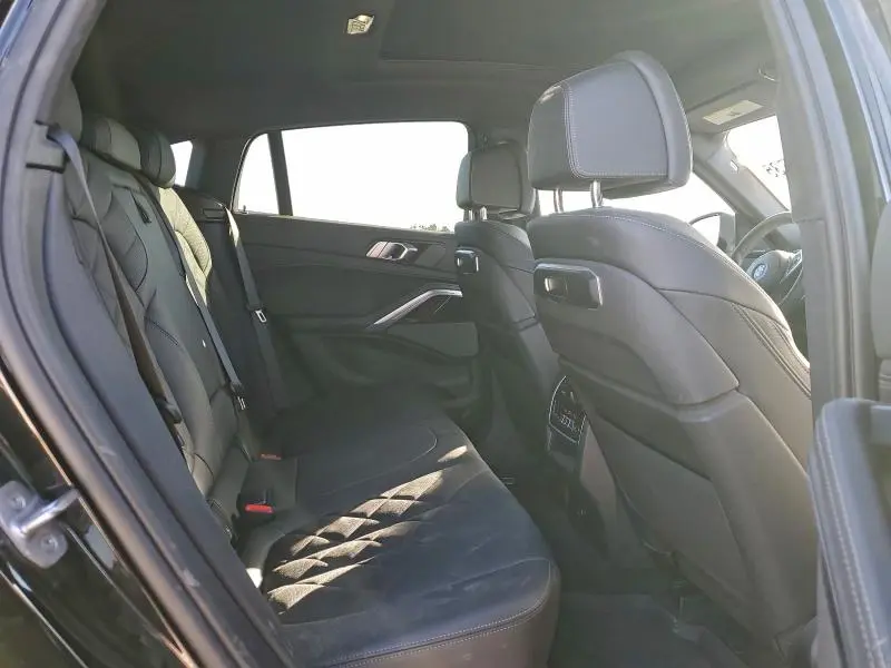 2024 BMW X6 XDRIVE40I  