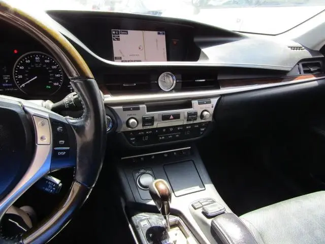2015 LEXUS ES 350  