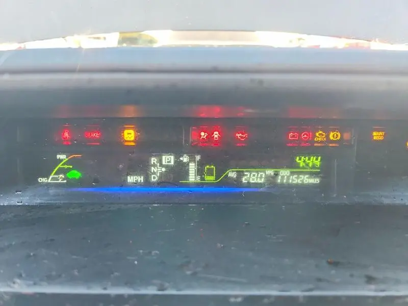 2017 TOYOTA PRIUS V TWO  