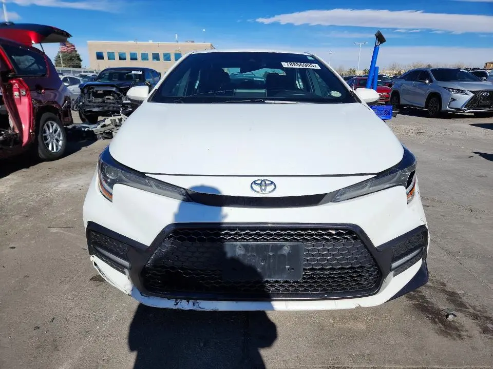 2020 TOYOTA COROLLA SE  