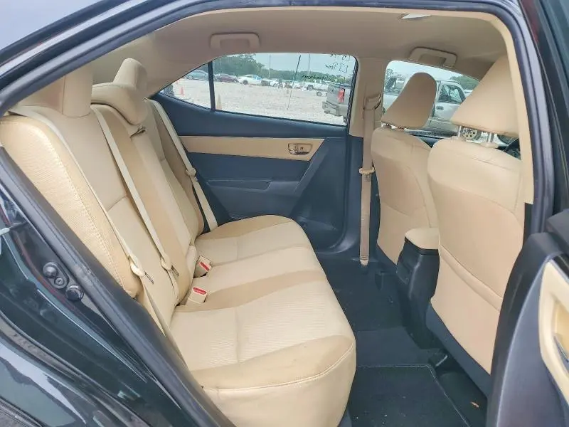2018 TOYOTA COROLLA LE  