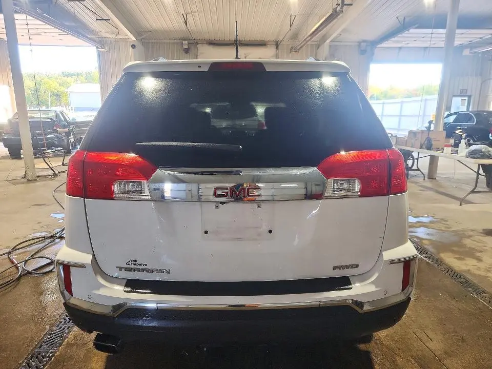 2017 GMC TERRAIN SLT  