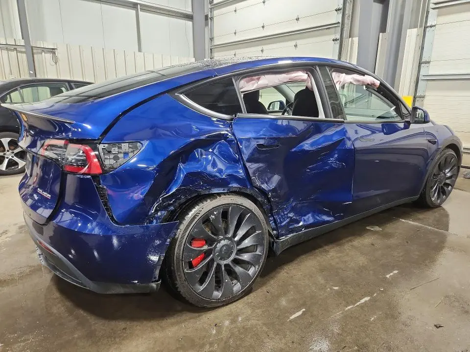 2023 TESLA MODEL Y   