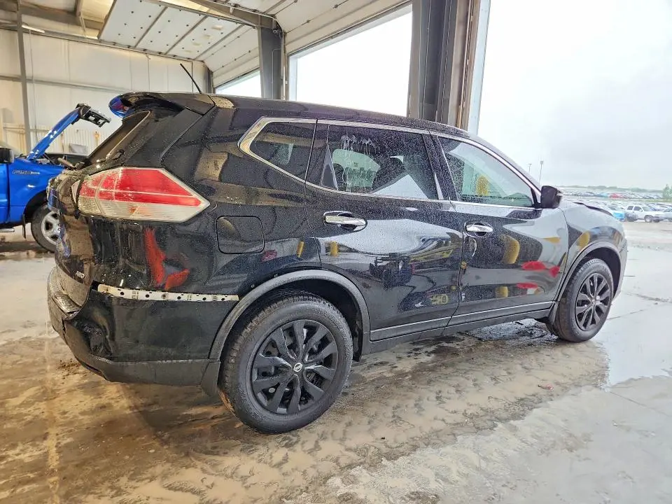 2015 NISSAN ROGUE S  