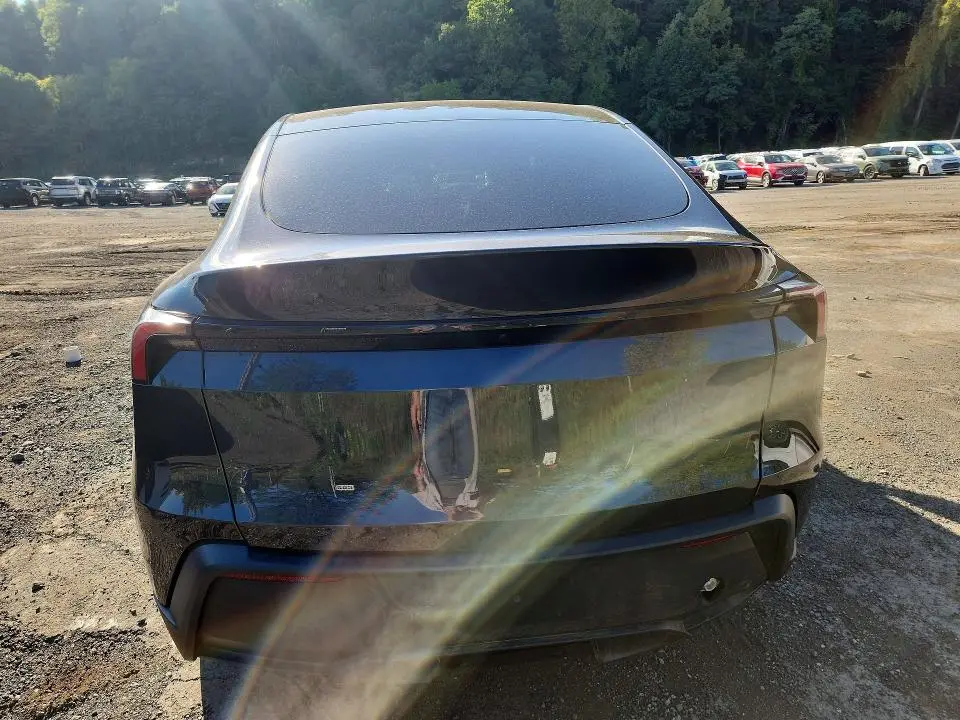 2026 TESLA MODEL Y   