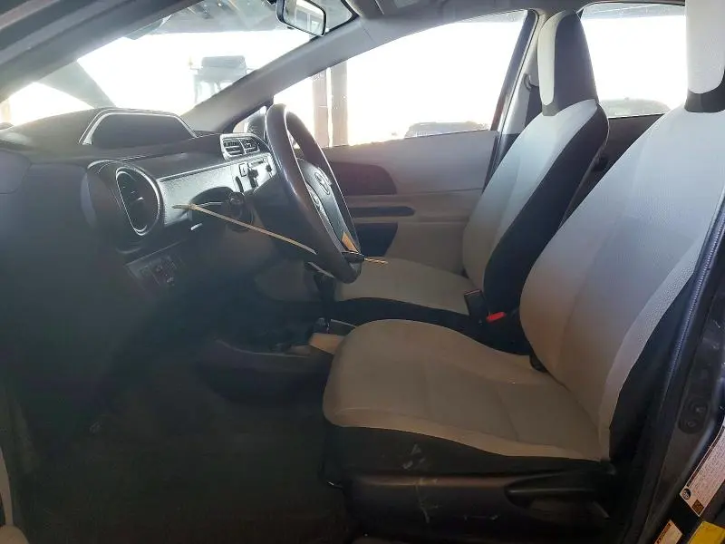 2012 TOYOTA PRIUS C ONE  