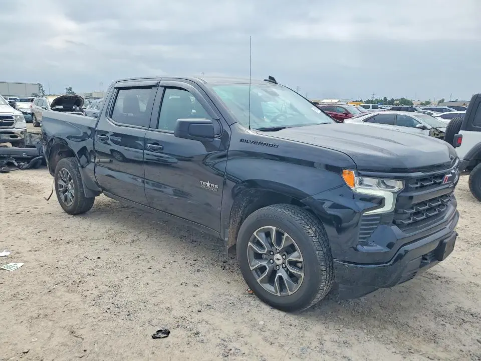 2024 CHEVROLET SILVERADO C1500 RST  