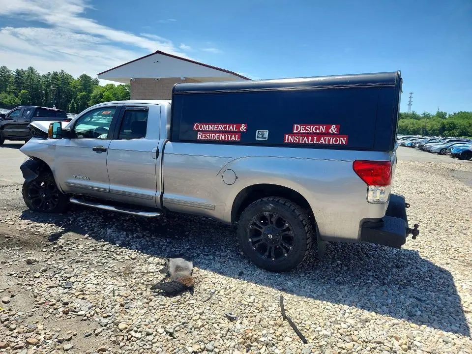 2010 TOYOTA TUNDRA DOUBLE CAB SR5  