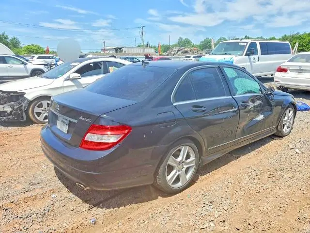 2011 MERCEDES-BENZ 300C   