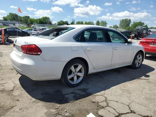 2012 VOLKSWAGEN PASSAT SE  