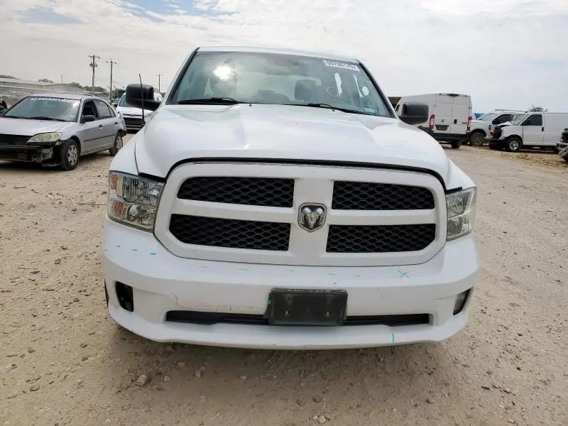 2014 RAM 1500 ST  