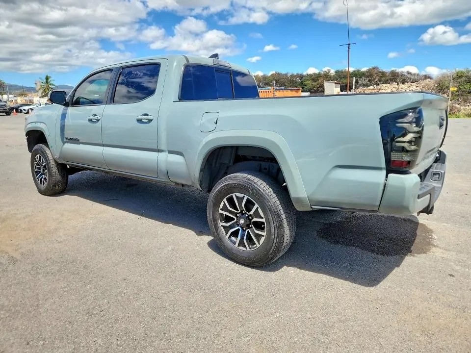 2023 TOYOTA TACOMA SR5 V6  