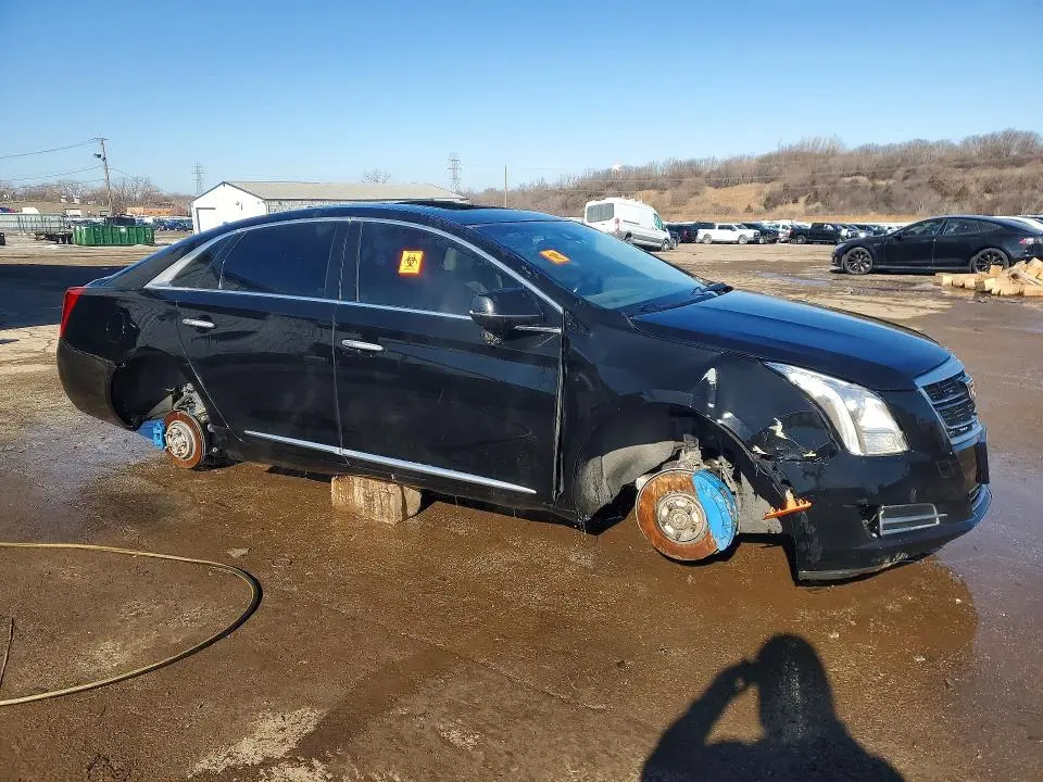 2016 CADILLAC XTS LUXURY COLLECTION  