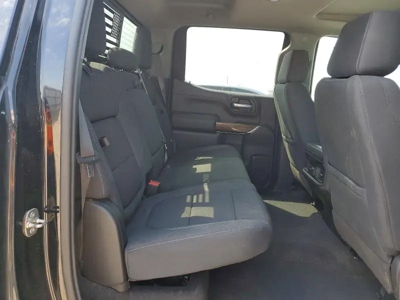 2021 CHEVROLET SILVERADO K1500 RST  