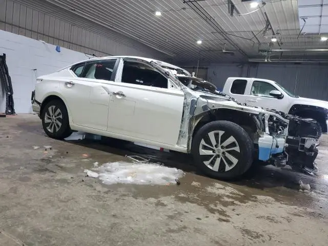 2024 NISSAN ALTIMA S  