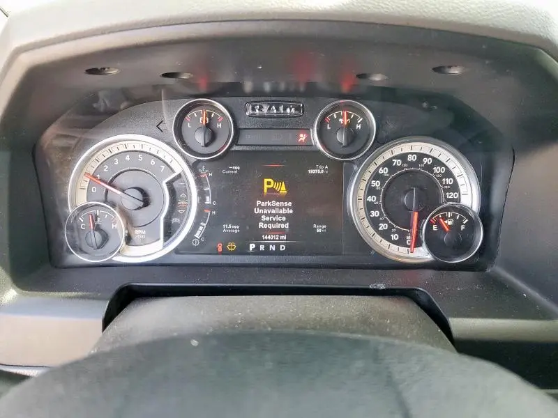 2017 RAM 1500 SLT  